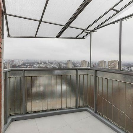Penthouse "Sky 17" S Balkonom I Besplatnim Parkingom Appartement Zagreb Buitenkant foto